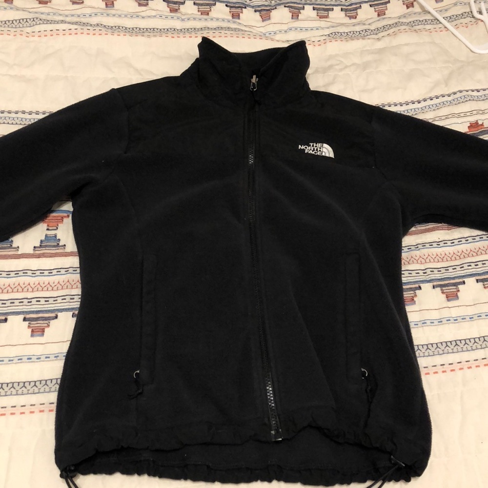 Black north face fleece jacket